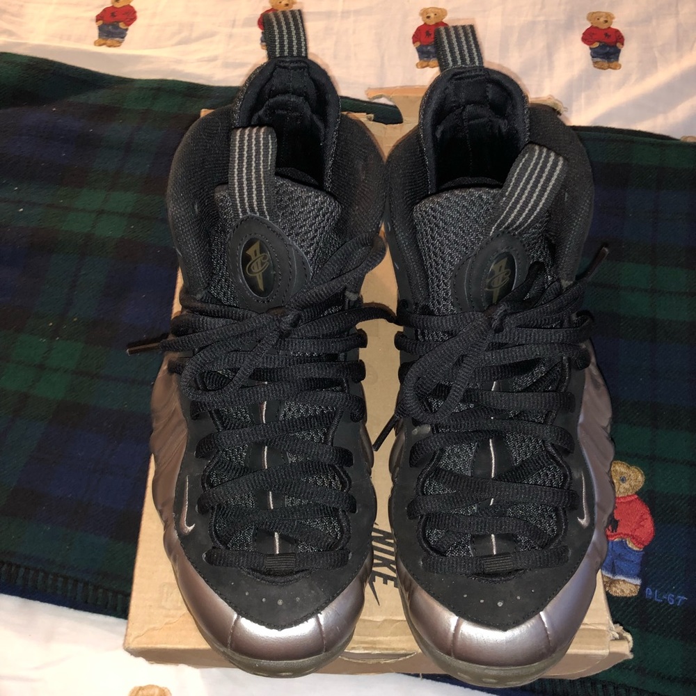 Silver Nike Foamposite size 9